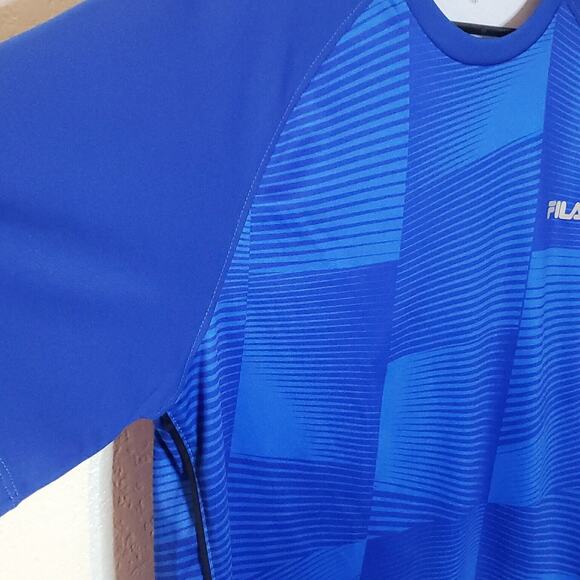 Fila Short Sleeve Crew Neck T-Shirt Mens Medium Blue Activewear Running - Picture 4 of 6